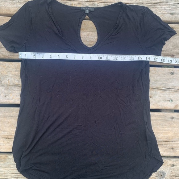 💙 Dynamite Black Keyhole Back Short Sleeve Tee - Size P/S - Picture 5 of 6